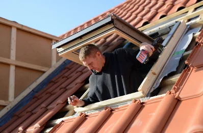 Pose de fenêtres de toit Velux à Villedubert
